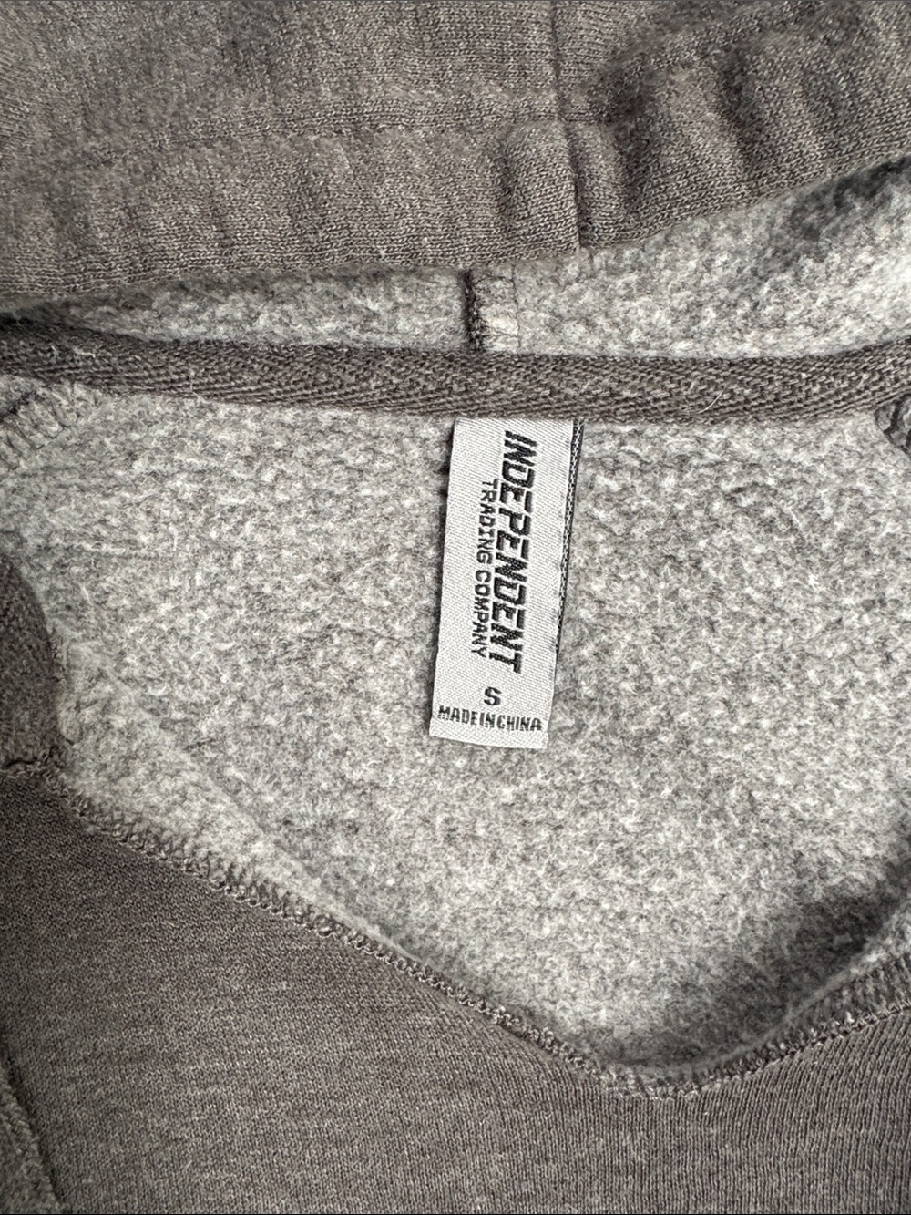 HOTWORX Women's Logo Pullover Hoodie - Picture 4 of 9